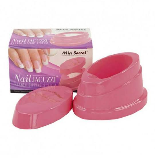 Nail Jacuzzi